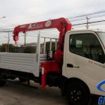 Xe tải gắn cẩu 3 tấn UNIC UR-V343 HINO XZU730L 5 Tấn